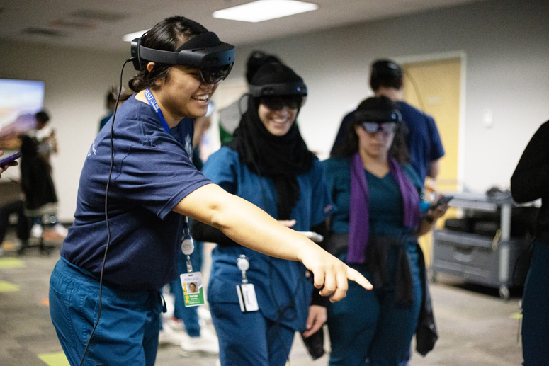 students using Microsoft HoloLens2